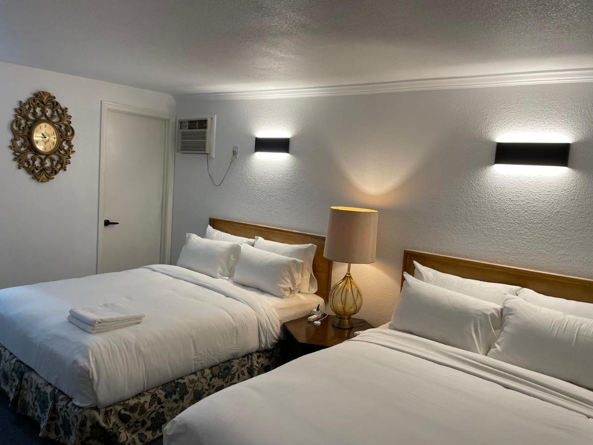 The Aztec Motel & Creative Space เซลิกแมน ภายนอก รูปภาพ